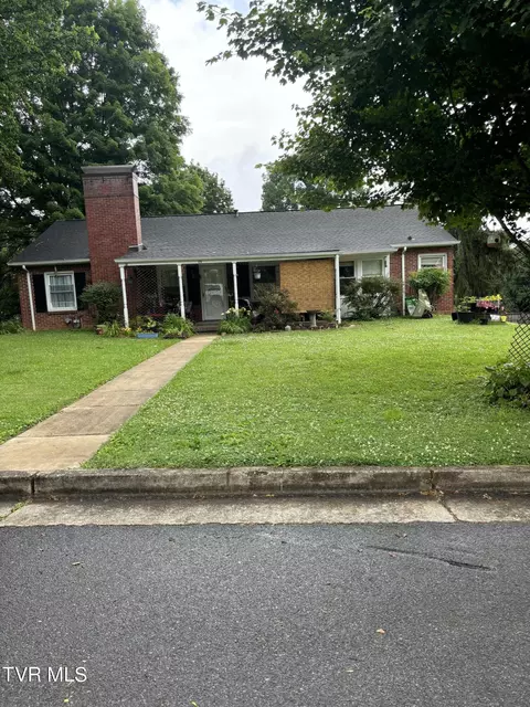 1210 SW Avenue Johnson City Tn 37604, Johnson City, TN 37604