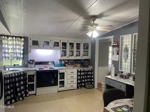 Kitchen - 801 Mill Creek Road Erwin Tn 37650, Erwin, TN 37650 photo 1 of 1