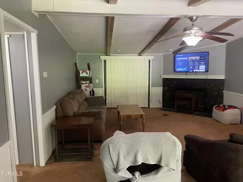 Living - 801 Mill Creek Road Erwin Tn 37650, Erwin, TN 37650 photo 2 of 3