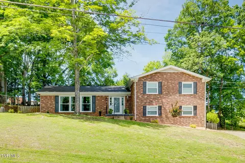 2476 Wildwood Drive Kingsport Tn 37660, Kingsport, TN 37660