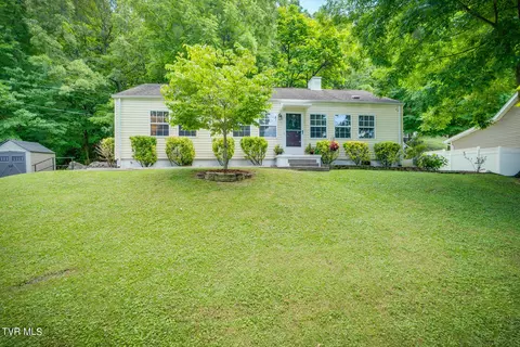 1704 Fairhaven Avenue Kingsport Tn 37664, Kingsport, TN 37664