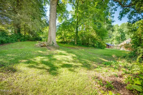 910 Laurel Avenue Erwin Tn 37650, Erwin, TN 37650 photo 25