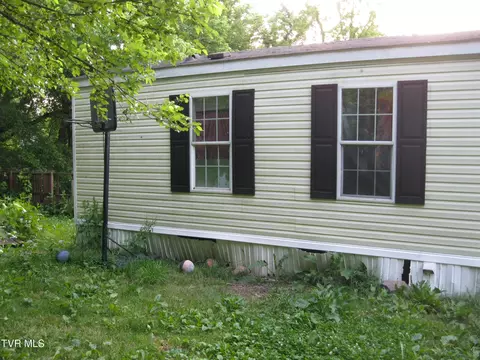 141 Madison Street Erwin Tn 37650, Erwin, TN 37650 photo 4