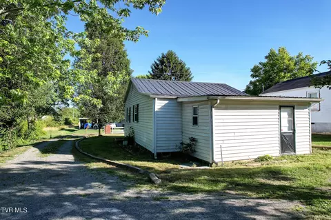 335 Biddle St Greeneville Tn 37745, Greeneville, TN 37745 photo 9