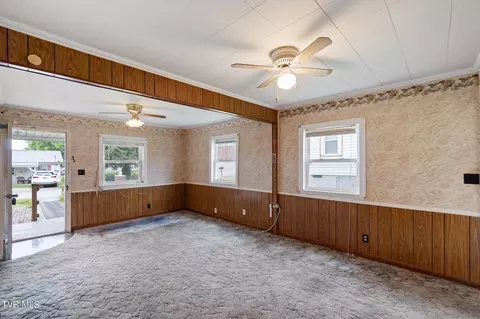 335 Biddle St Greeneville Tn 37745, Greeneville, TN 37745 photo 11