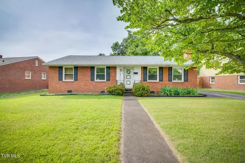 2221 Swannanoa Avenue Kingsport Tn 37664, Kingsport, TN 37664