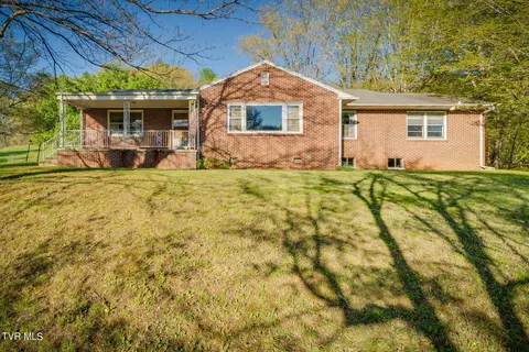 371 N Holston River Drive Kingsport Tn 37660, Kingsport, TN 37660