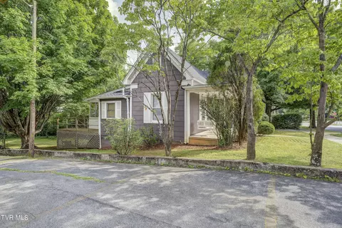 Exterior - 104 E Holston Avenue Johnson City Tn 37601, Johnson City, TN 37601 photo 3 of 13