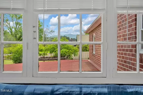 1015 7th Street Erwin Tn 37650, Erwin, TN 37650 photo 28