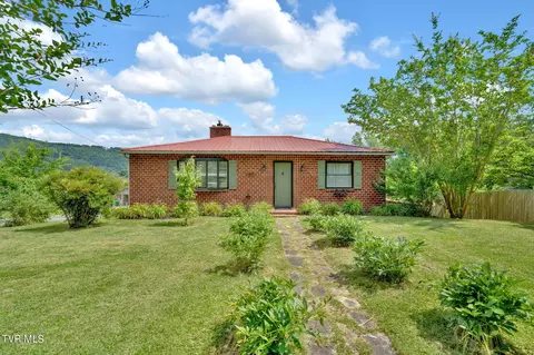 1015 7th Street Erwin Tn 37650, Erwin, TN 37650