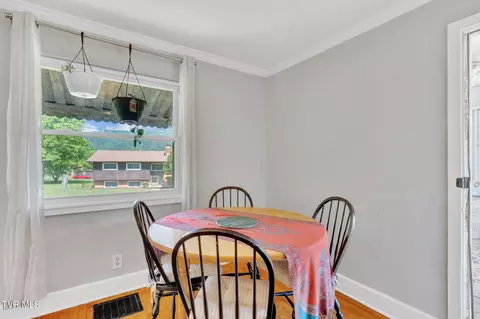 1015 7th Street Erwin Tn 37650, Erwin, TN 37650 photo 10