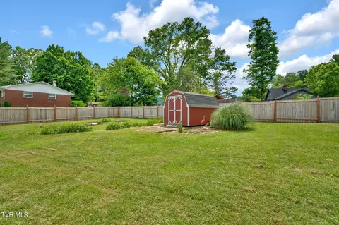 1015 7th Street Erwin Tn 37650, Erwin, TN 37650 photo 24