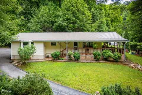 101 Shadow Mountain Road Roan Mountain Tn 37687, Roan Mountain, TN 37687