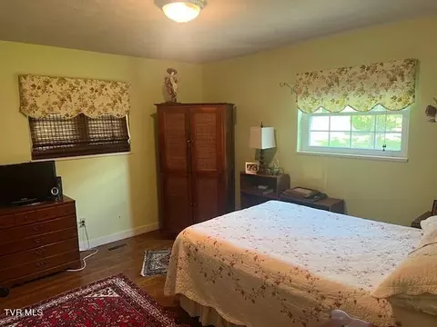 Bedroom - 638 New Avenue Erwin Tn 37650, Erwin, TN 37650 photo 1 of 2
