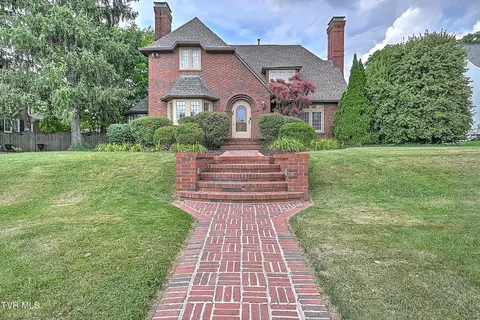 1122 Watauga Street Kingsport Tn 37660, Kingsport, TN 37660