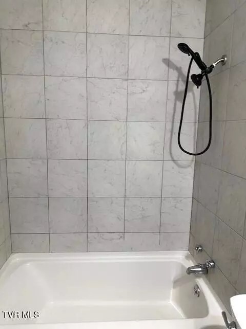 2000 E Unaka Avenue Johnson City Tn 37601, Johnson City, TN 37601 photo 30