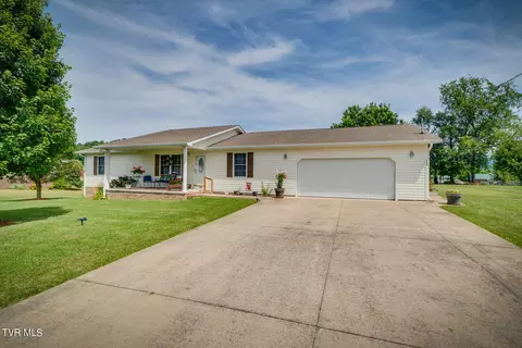 124 Earl Avenue Elizabethton Tn 37643, Elizabethton, TN 37643