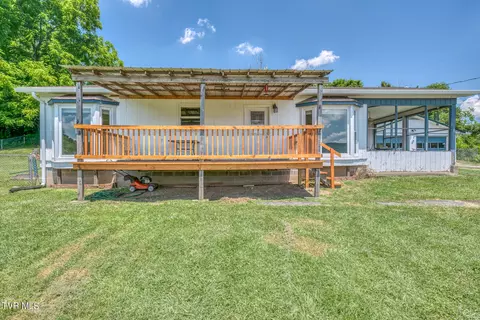 121 Ralph Garland Lane Unicoi Tn 37692, Unicoi, TN 37692