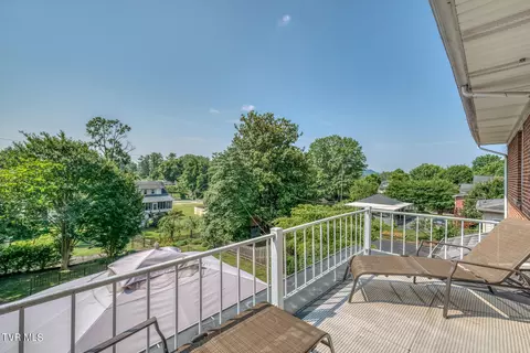 Exterior - 722 Arlington Avenue Bristol Va 24201, Bristol, VA 24201 photo 6 of 14