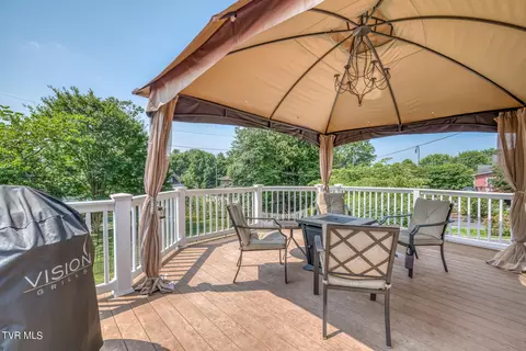 Exterior - 722 Arlington Avenue Bristol Va 24201, Bristol, VA 24201 photo 8 of 14
