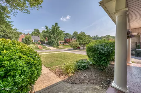 Exterior - 722 Arlington Avenue Bristol Va 24201, Bristol, VA 24201 photo 4 of 14