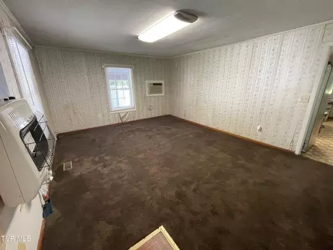Living - 550 Adkins Road Erwin Tn 37650, Erwin, TN 37650 photo 1 of 4