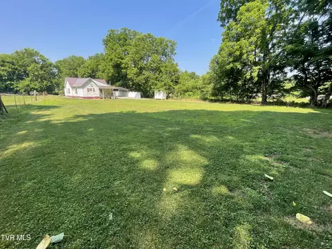 Exterior - 550 Adkins Road Erwin Tn 37650, Erwin, TN 37650 photo 5 of 6