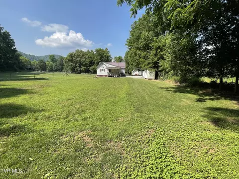 Exterior - 550 Adkins Road Erwin Tn 37650, Erwin, TN 37650 photo 6 of 6