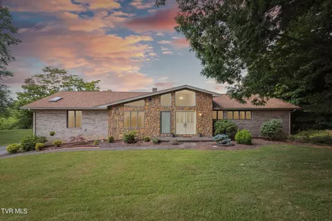 4204 Skyland Lane Kingsport Tn 37664, Kingsport, TN 37664