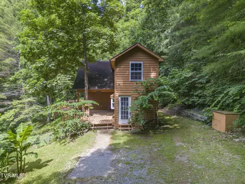 136 Trinity Cove Pvt Drive Bristol Tn 37620, Bristol, TN 37620