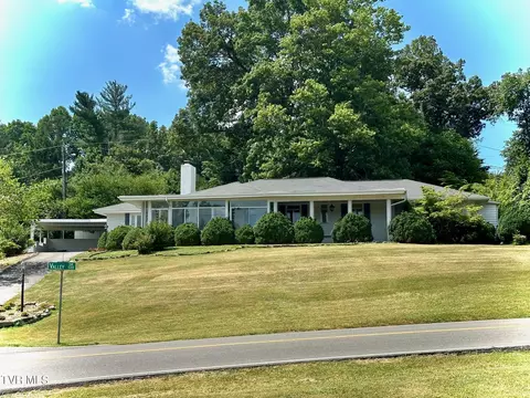 502 Valley Drive Bristol Va 24201, Bristol, VA 24201