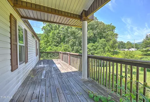 Exterior - 847 Sunbright Road Duffield Va 24244, Duffield, VA 24244 photo 2 of 12