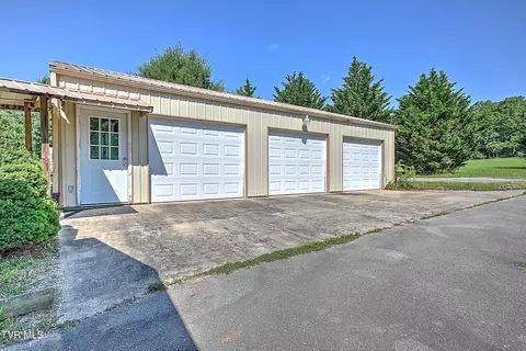 Exterior - 847 Sunbright Road Duffield Va 24244, Duffield, VA 24244 photo 9 of 12