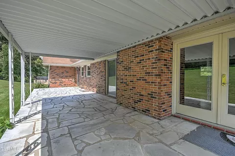 Exterior - 265 Cherry Lane Bristol Va 24201, Bristol, VA 24201 photo 7 of 9