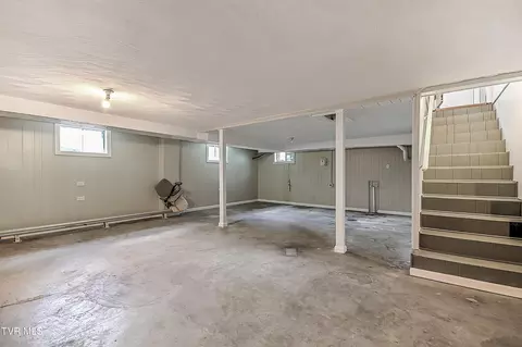 Other - 265 Cherry Lane Bristol Va 24201, Bristol, VA 24201 photo 3 of 7