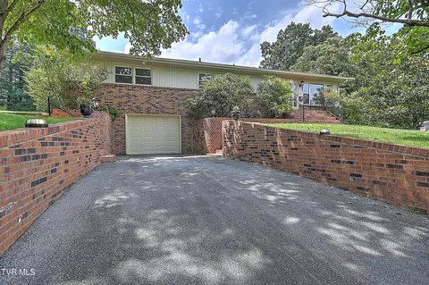 265 Cherry Lane Bristol Va 24201, Bristol, VA 24201