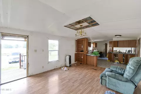 Living - 290 Fishpond Road Chuckey Tn 37641, Chuckey, TN 37641 photo 1 of 3