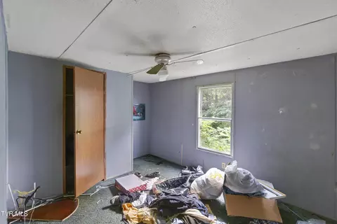 Bedroom - 290 Fishpond Road Chuckey Tn 37641, Chuckey, TN 37641 photo 3 of 3