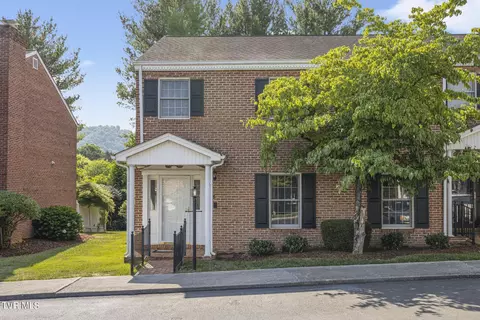 2734 E Oakland Avenue B13 Johnson City Tn 37601, Johnson City, TN 37601
