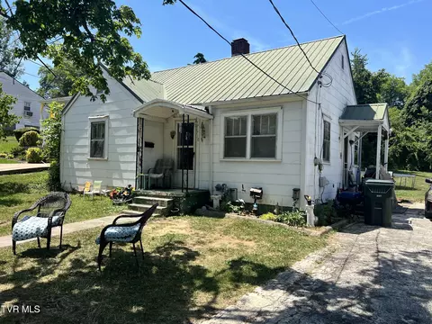 718 Forest Street Greeneville Tn 37743, Greeneville, TN 37743