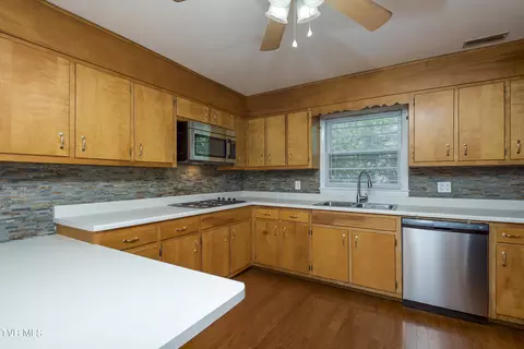 240 Glenrochie Drive Abingdon Va 24211, Abingdon, VA 24211 photo 10