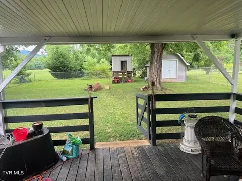 219 Pippin Hollow Road Erwin Tn 37650, Erwin, TN 37650 photo 3