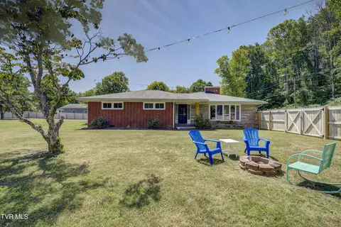 Exterior - 910 N Elm Avenue Erwin Tn 37650, Erwin, TN 37650 photo 12 of 15