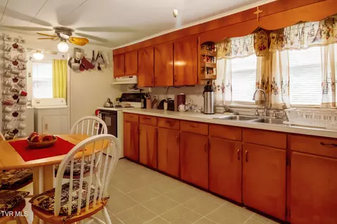 241 Liberty Hill Road Chuckey Tn 37641, Chuckey, TN 37641 photo 5