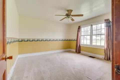 303 9th Street Erwin Tn 37650, Erwin, TN 37650 photo 15