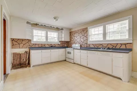 303 9th Street Erwin Tn 37650, Erwin, TN 37650 photo 11