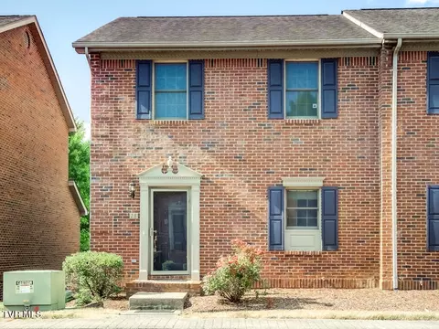 28 Oak Leaf Circle 28 Johnson City Tn 37601, Johnson City, TN 37601