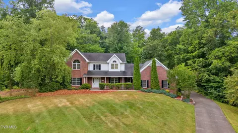1009 Forrest Ridge Drive Kingsport Tn 37660, Kingsport, TN 37660