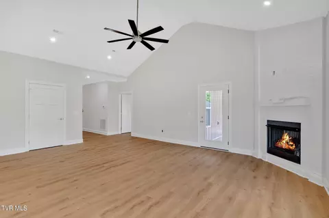 Living - 128 Quiet Stroll Lane Gray Tn 37615, Gray, TN 37615 photo 3 of 4