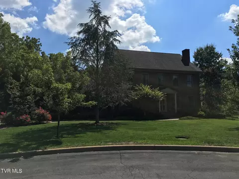2021 Springfield Avenue Kingsport Tn 37664, Kingsport, TN 37664